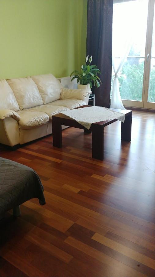 Apartament Wilanow - Sarmacka 1B Varsovie Extérieur photo